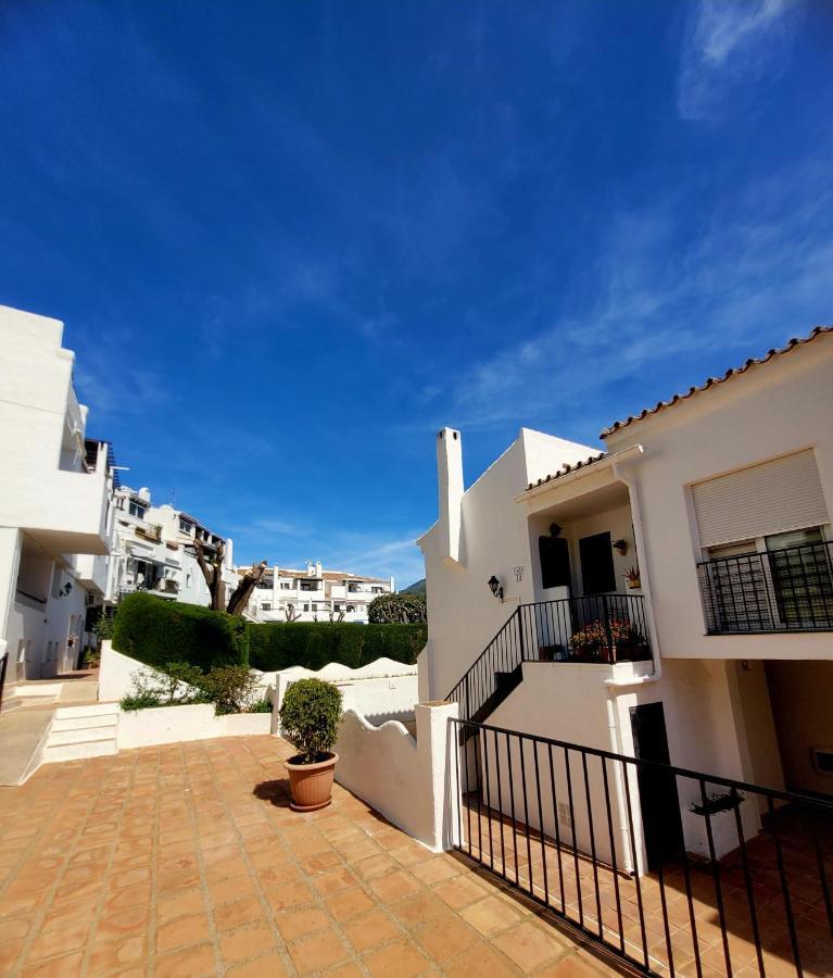 Benahavis Village Penthouse Apartment, 2 Bedrooms, Stunning Views, Swimming Pool !! Eksteriør bilde
