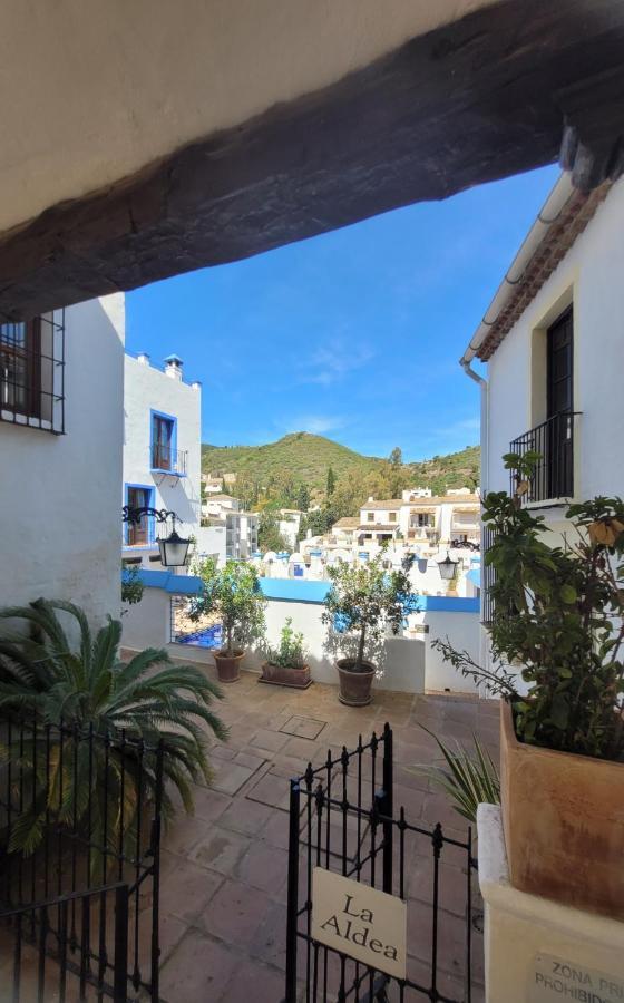 Benahavis Village Penthouse Apartment, 2 Bedrooms, Stunning Views, Swimming Pool !! Eksteriør bilde